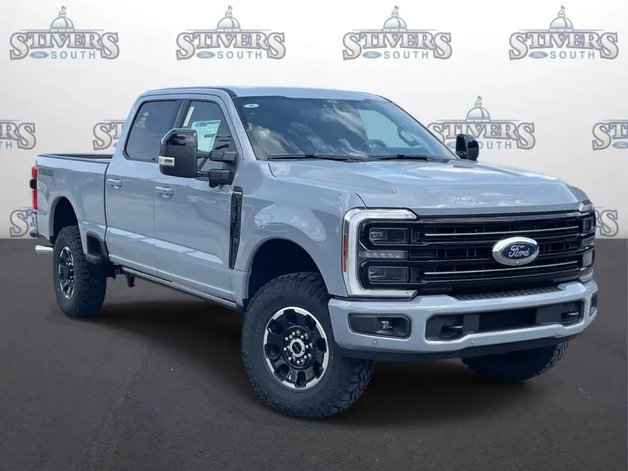 2026 Ford F-250 Platinum photo 1