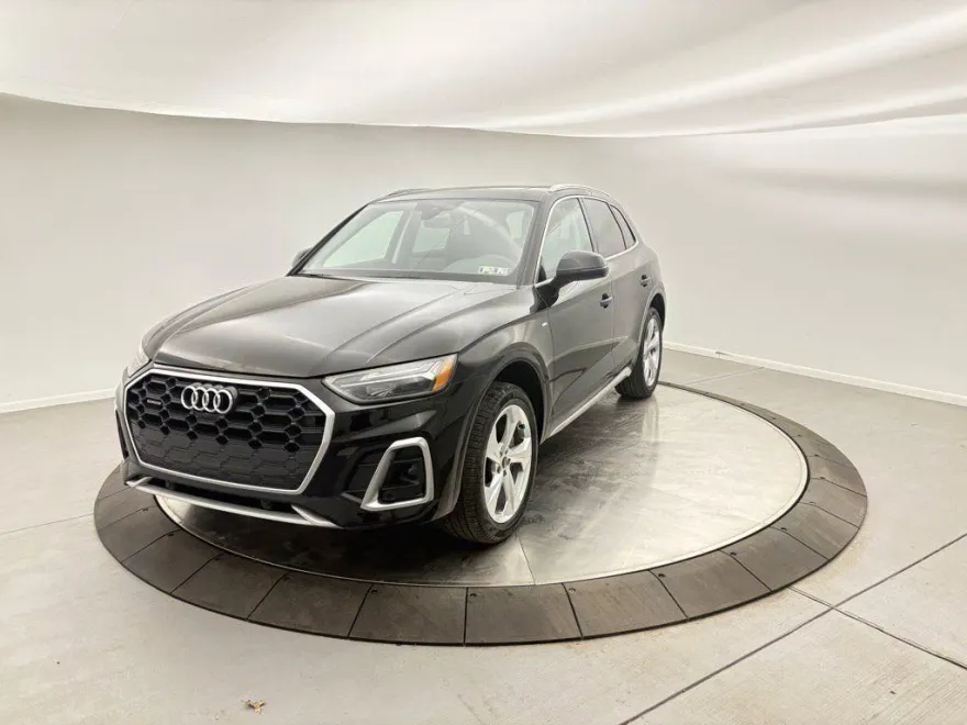 2025 Audi Q5 45 S line Premium Plus photo 1