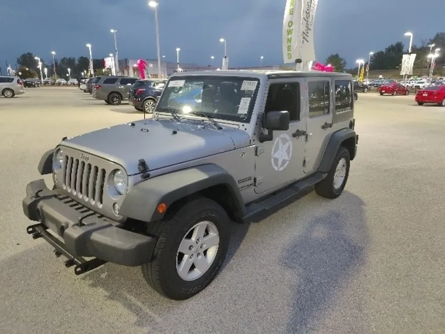 2018 Jeep Wrangler Unlimited Sport photo 1
