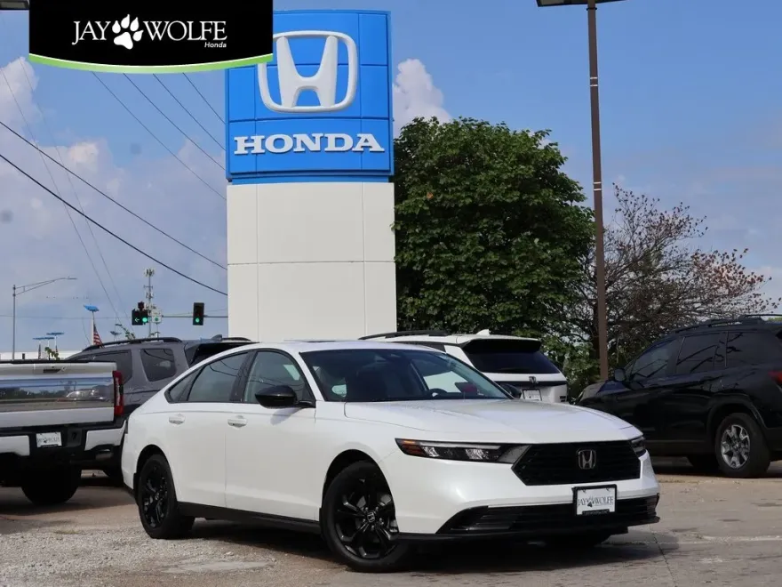 2025 Honda Accord SE photo 1