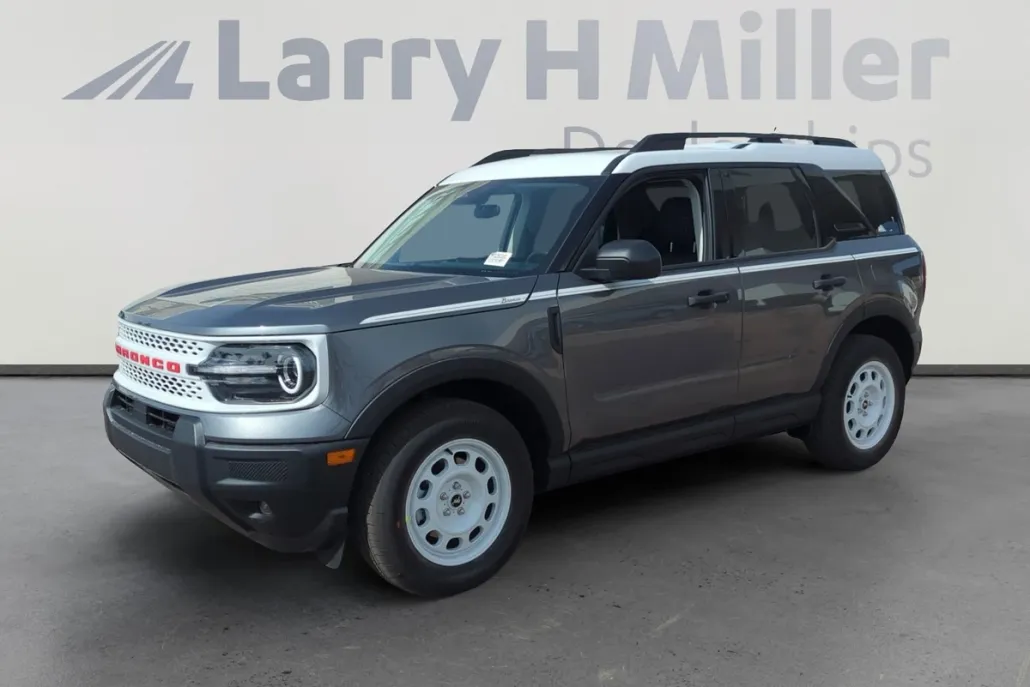 2025 Ford Bronco Sport Heritage photo 1