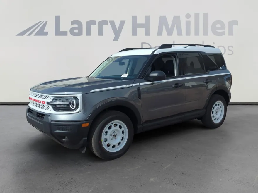 2025 Ford Bronco Sport Heritage photo 1