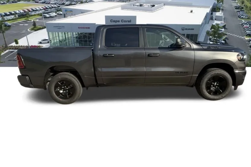 2025 Ram 1500 Tradesman photo 1