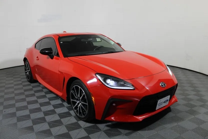 2023 Toyota GR86 Base photo 1