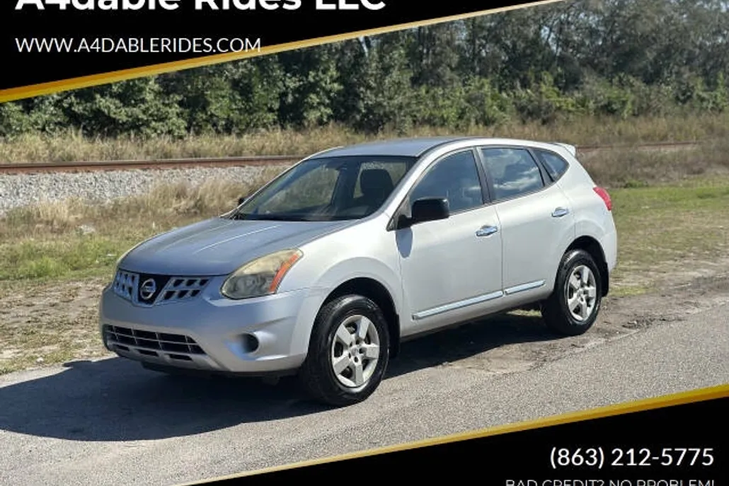 2012 Nissan Rogue S photo 1