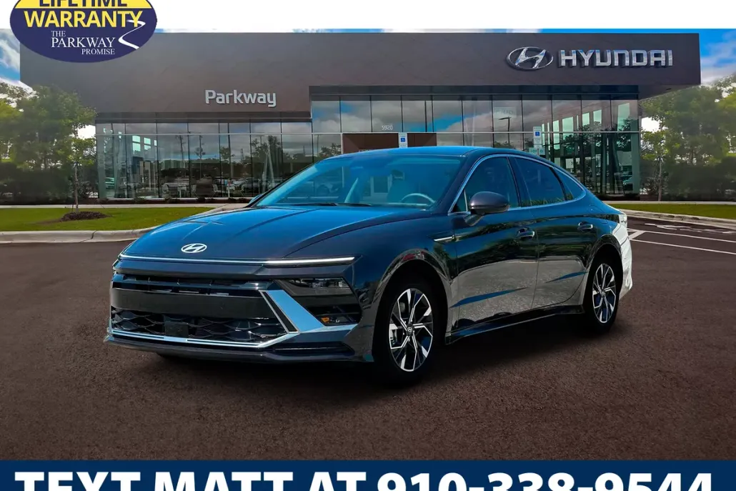 2025 Hyundai Sonata SEL photo 1