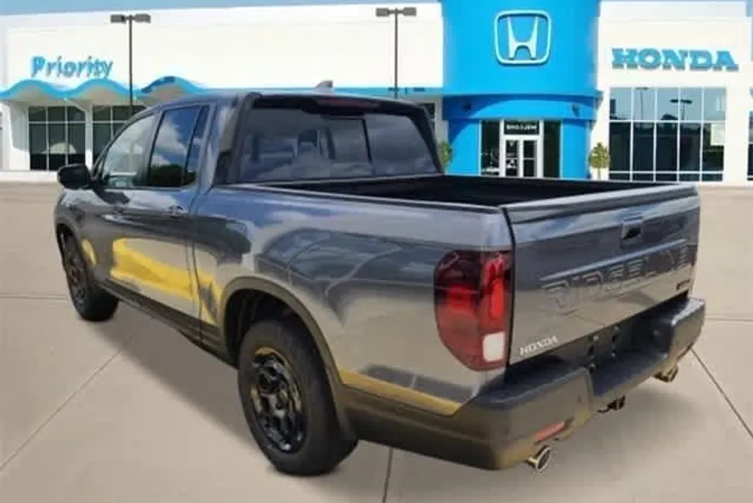 2026 Honda Ridgeline TrailSport photo 1