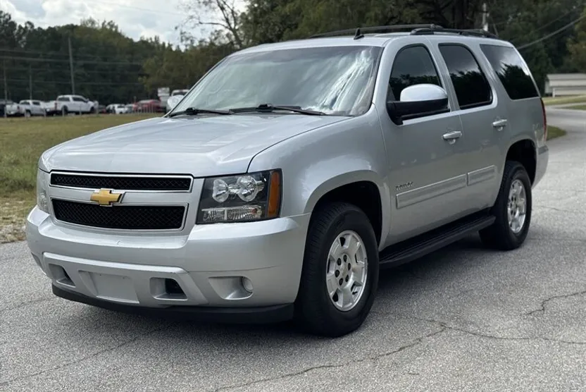 2013 Chevrolet Tahoe LS photo 1