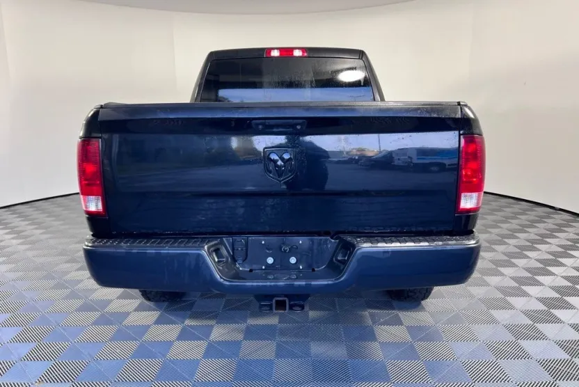2019 Ram 1500 Classic Tradesman photo 1