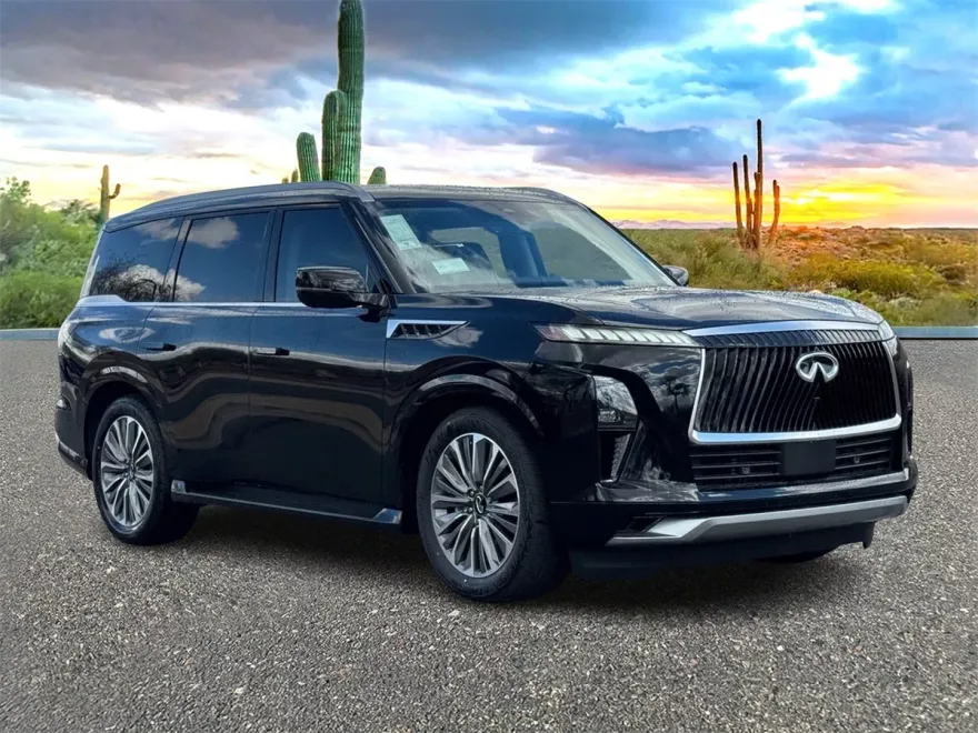 2025 Infiniti QX80 Luxe photo 1
