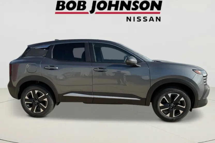 2026 Nissan Kicks SV photo 1