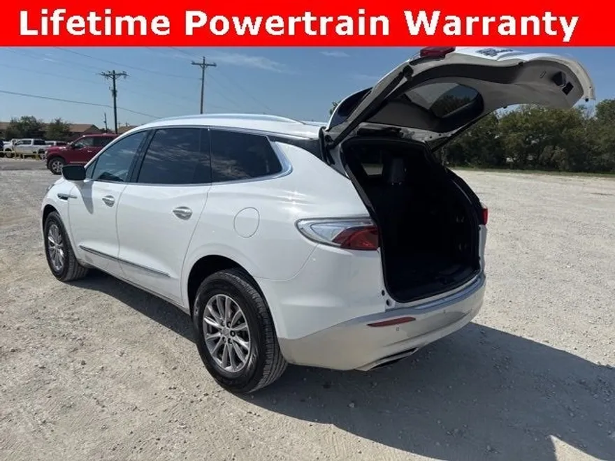 2024 Buick Enclave Premium photo 1