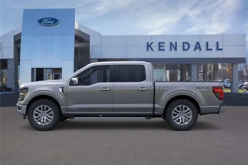 2025 Ford F-150 XLT photo 1