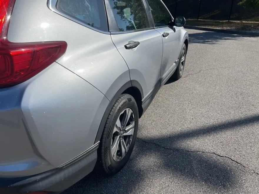 2018 Honda CR-V LX photo 1