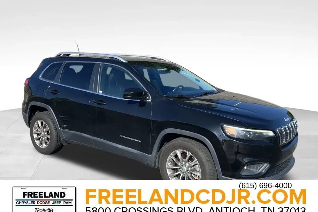 2019 Jeep Cherokee Latitude photo 1