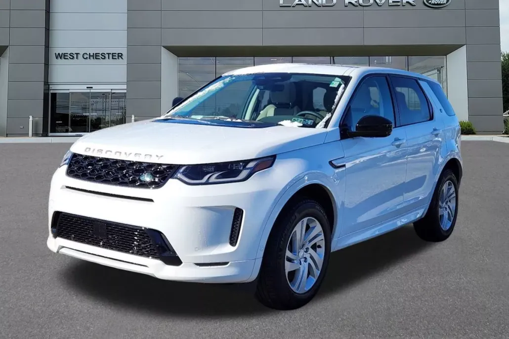 2024 Land Rover Discovery Sport S photo 1