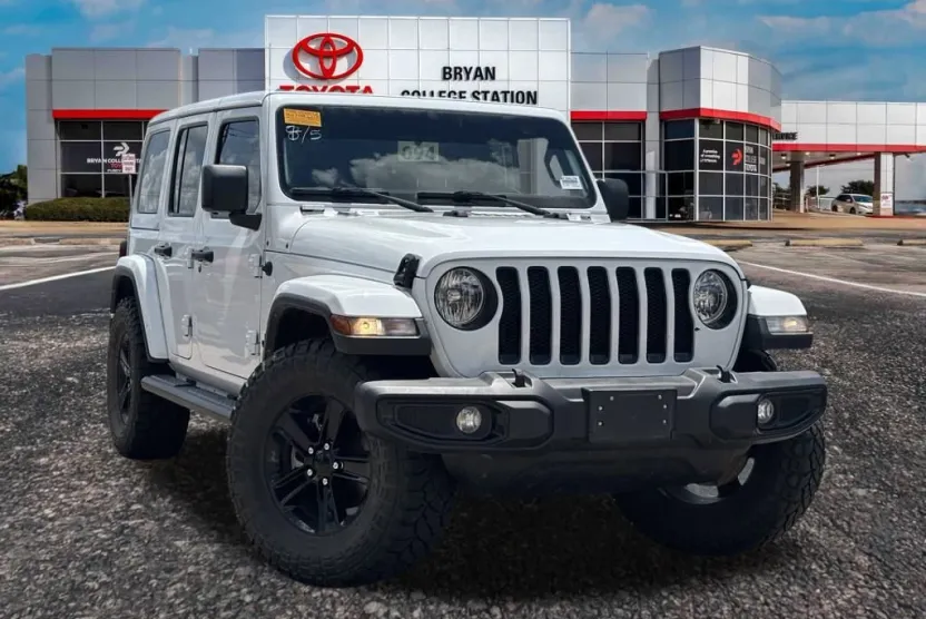 2021 Jeep Wrangler Unlimited Sahara Altitude photo 1