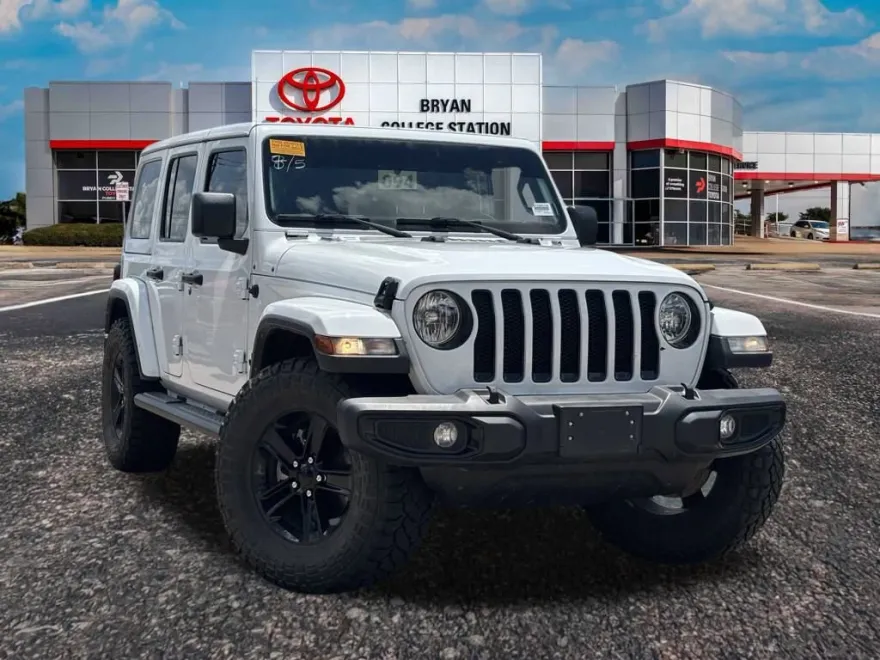 2021 Jeep Wrangler Unlimited Sahara Altitude photo 1