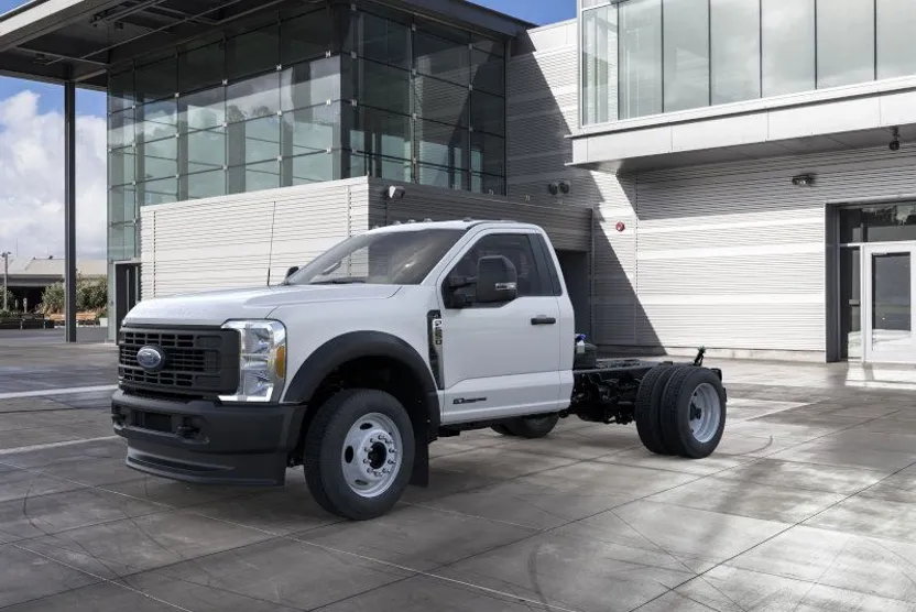 2026 Ford F-550 XL photo 1