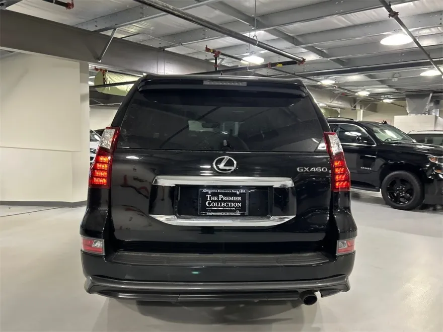 2022 Lexus GX 460 Luxury photo 1