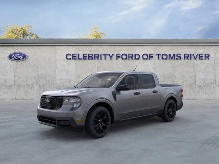 2025 Ford Maverick XLT photo 1
