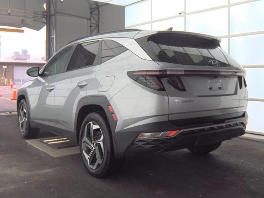 2022 Hyundai Tucson SEL photo 1