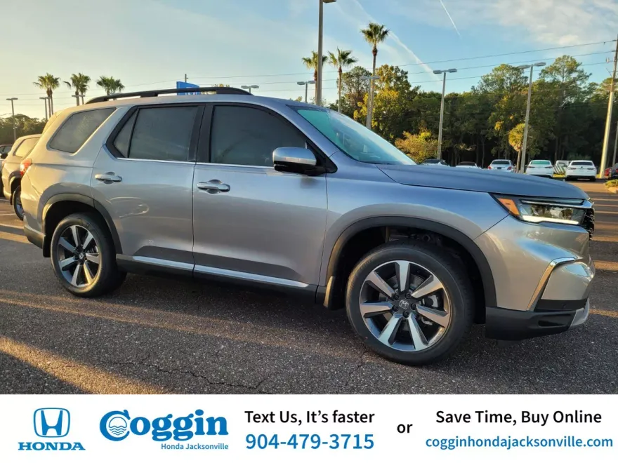 2025 Honda Pilot Touring photo 1