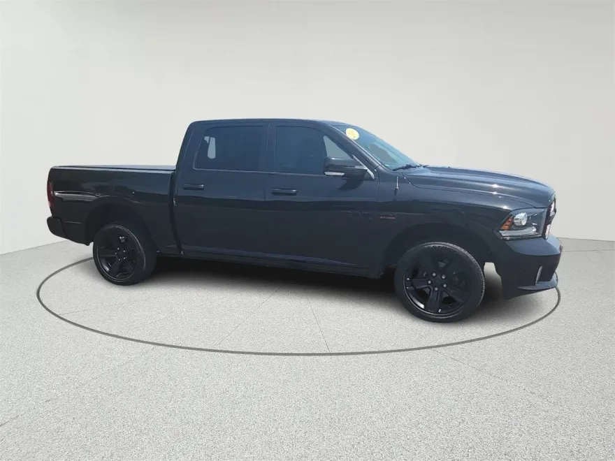 2018 Ram 1500 Sport photo 1