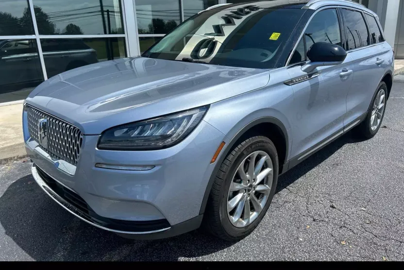 2022 Lincoln Corsair Standard photo 1