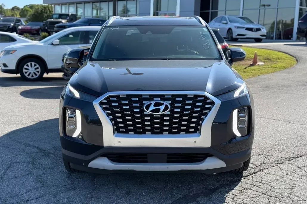 2020 Hyundai Palisade SEL photo 1