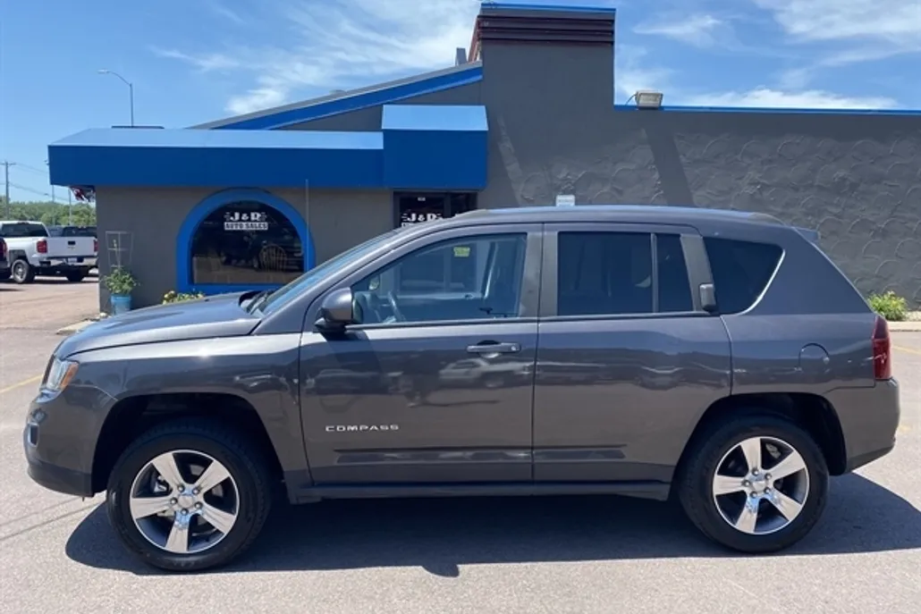 2016 Jeep Compass High Altitude photo 1