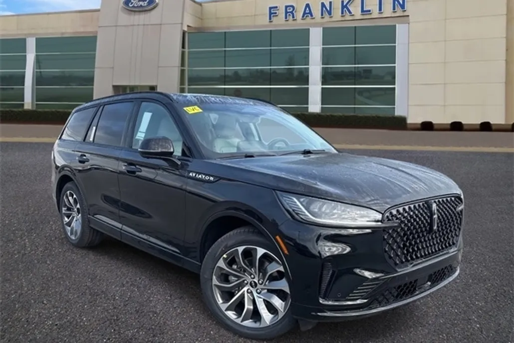 2025 Lincoln Aviator Premiere photo 1