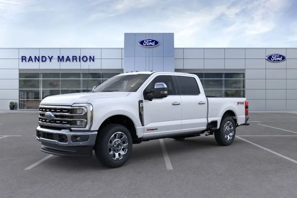 2025 Ford F-350 Lariat photo 1