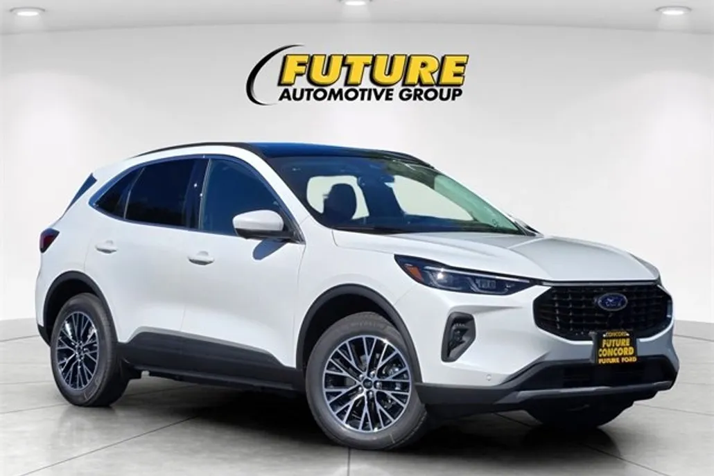 2025 Ford Escape photo 1