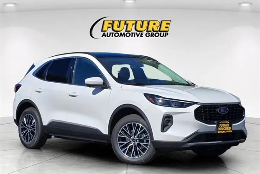 2025 Ford Escape photo 1