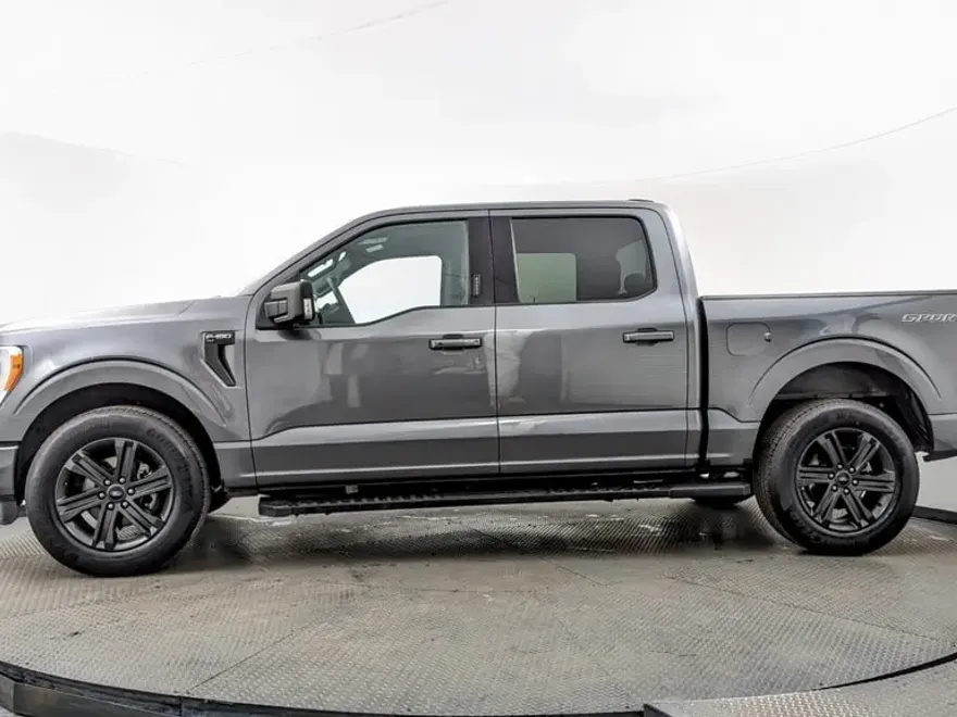 2023 Ford F-150 XL photo 1