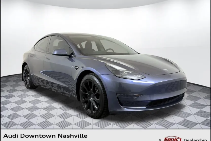 2021 Tesla Model 3 Long Range photo 1