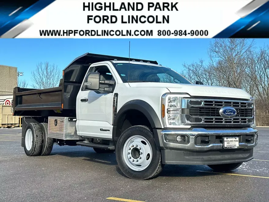 2024 Ford F-450 photo 1