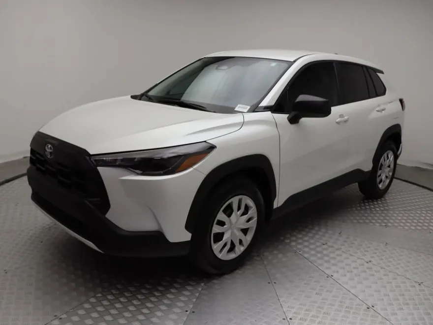 2026 Toyota Corolla Cross L photo 1