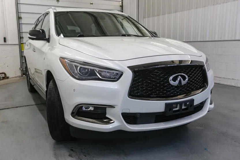 2020 Infiniti QX60 Luxe AWD photo 1