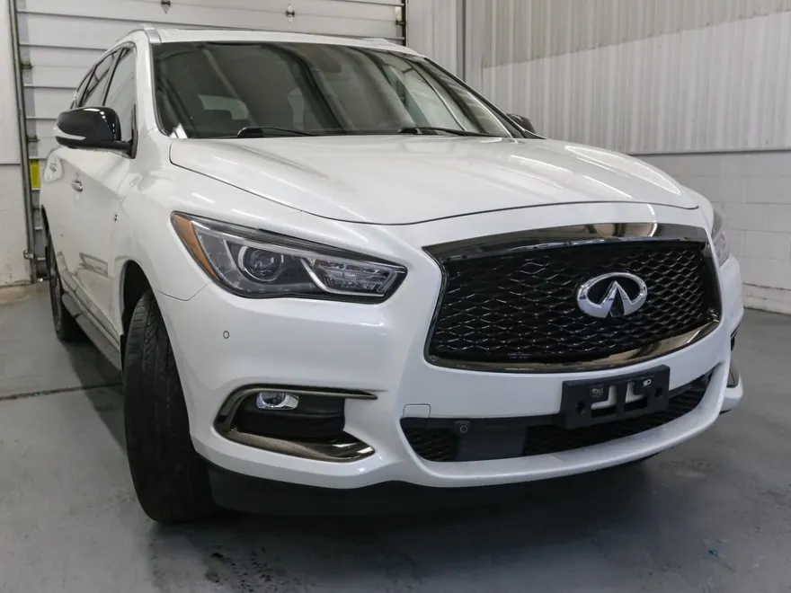 2020 Infiniti QX60 Luxe AWD photo 1