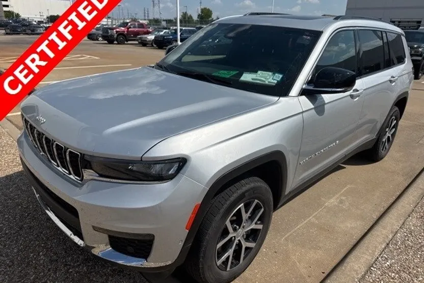 2024 Jeep Grand Cherokee Limited photo 1