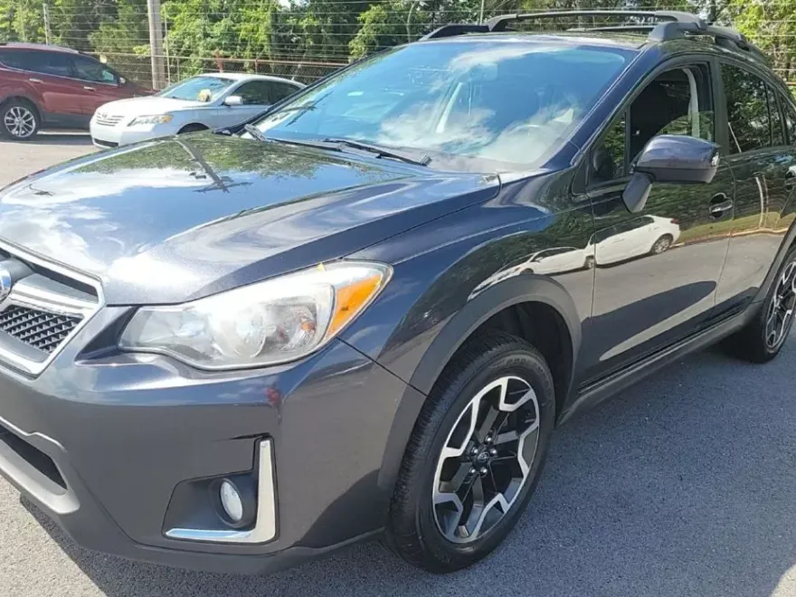 2016 Subaru Crosstrek Premium photo 1