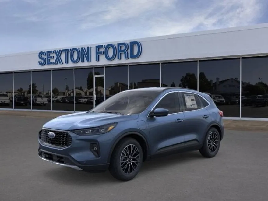 2025 Ford Escape photo 1