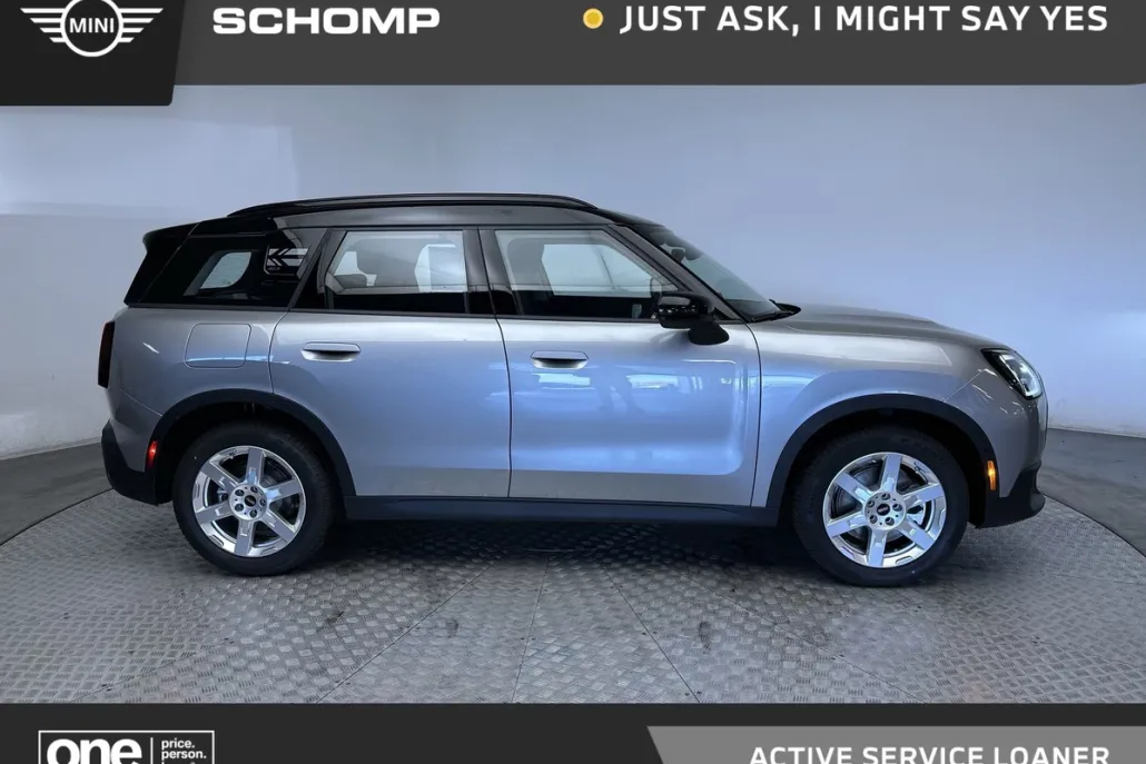 2025 Mini Countryman ALL4 Signature photo 1