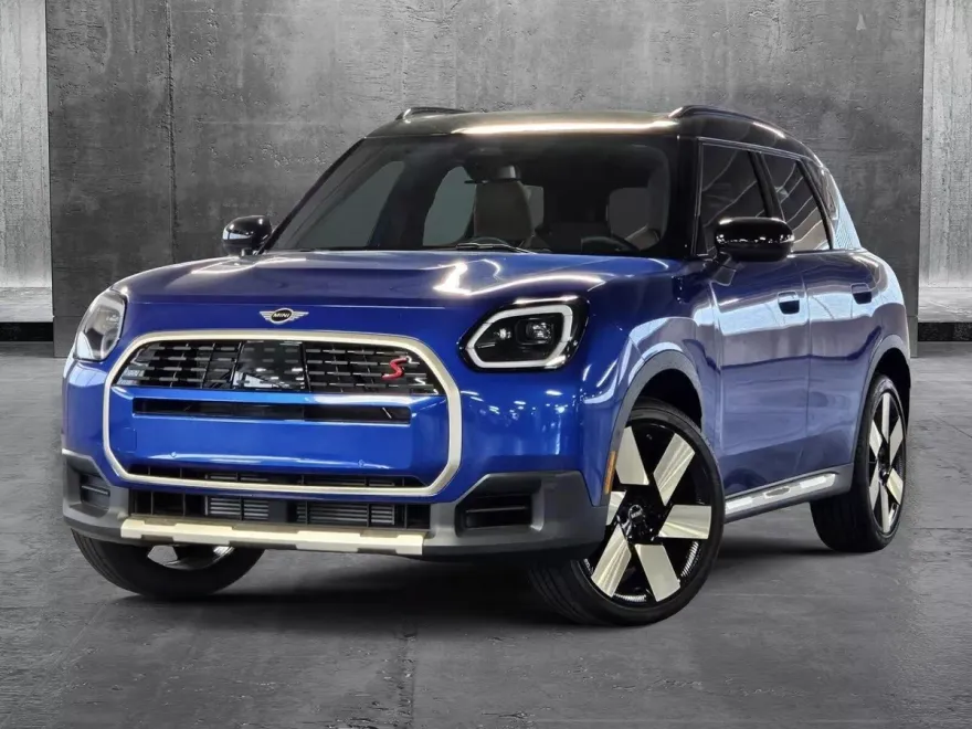 2025 Mini Countryman S photo 1