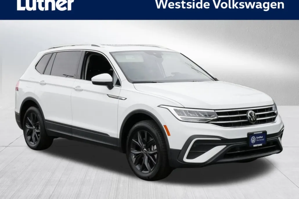 2024 Volkswagen Tiguan SE Wolfsburg Edition photo 1