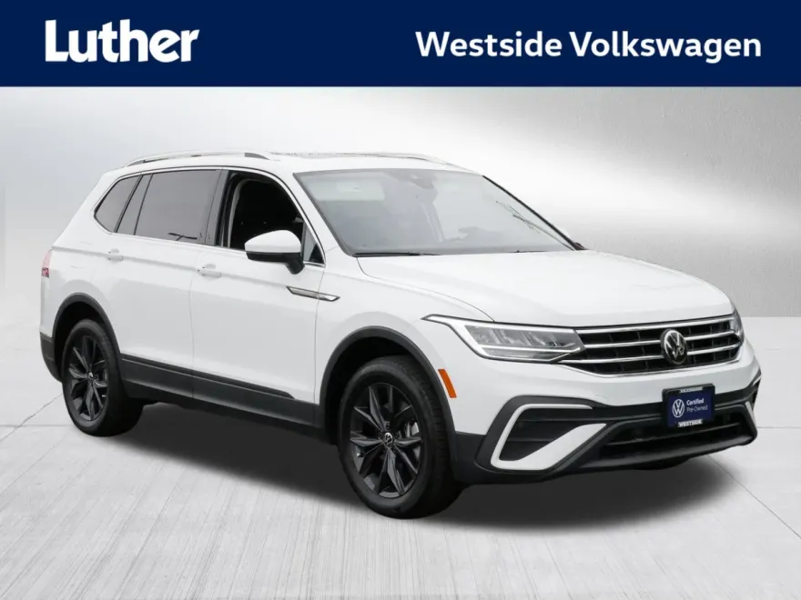 2024 Volkswagen Tiguan SE Wolfsburg Edition photo 1
