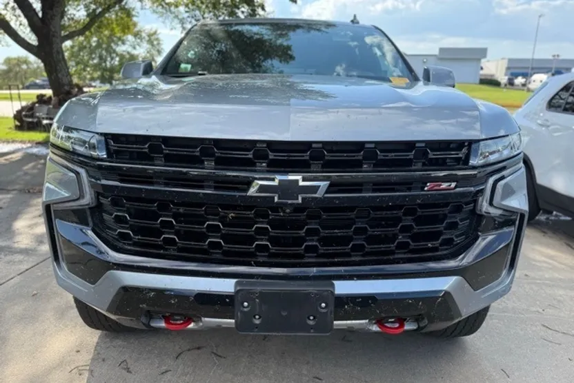 2023 Chevrolet Tahoe Z71 photo 1