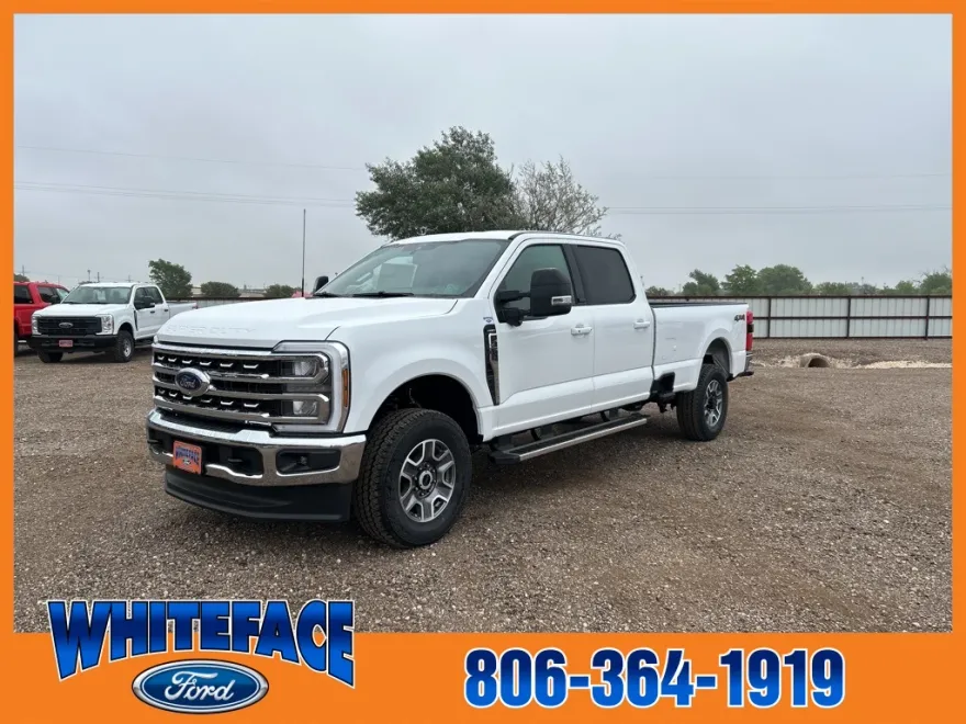 2025 Ford F-350 Lariat photo 1